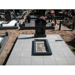 Надгробие 0009